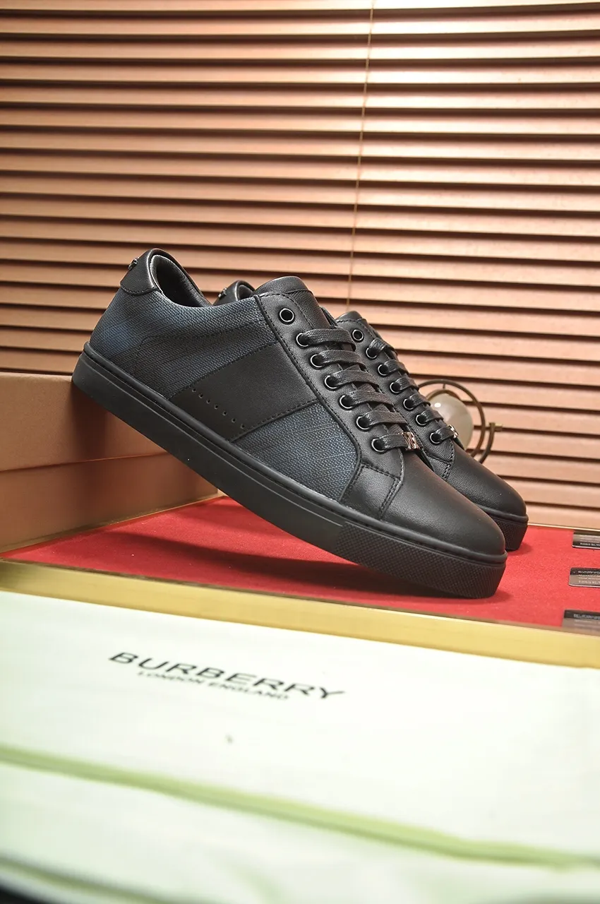 Men's shoes💰480💶[Burberry] (cowhide lining) classic low-top sneakers｜Imported cowhide with classic plaid fabric｜Cow leather lining｜Original outsole｜Fine workmanship and comfortable to wear Size: 38-44 (customized at 45)